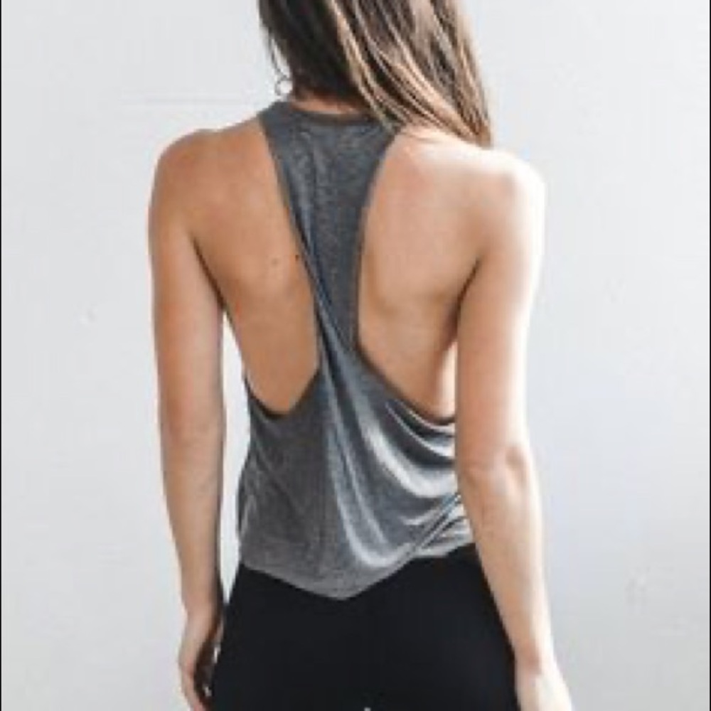 NWT Joah Brown Twist Back Tank Size s/m